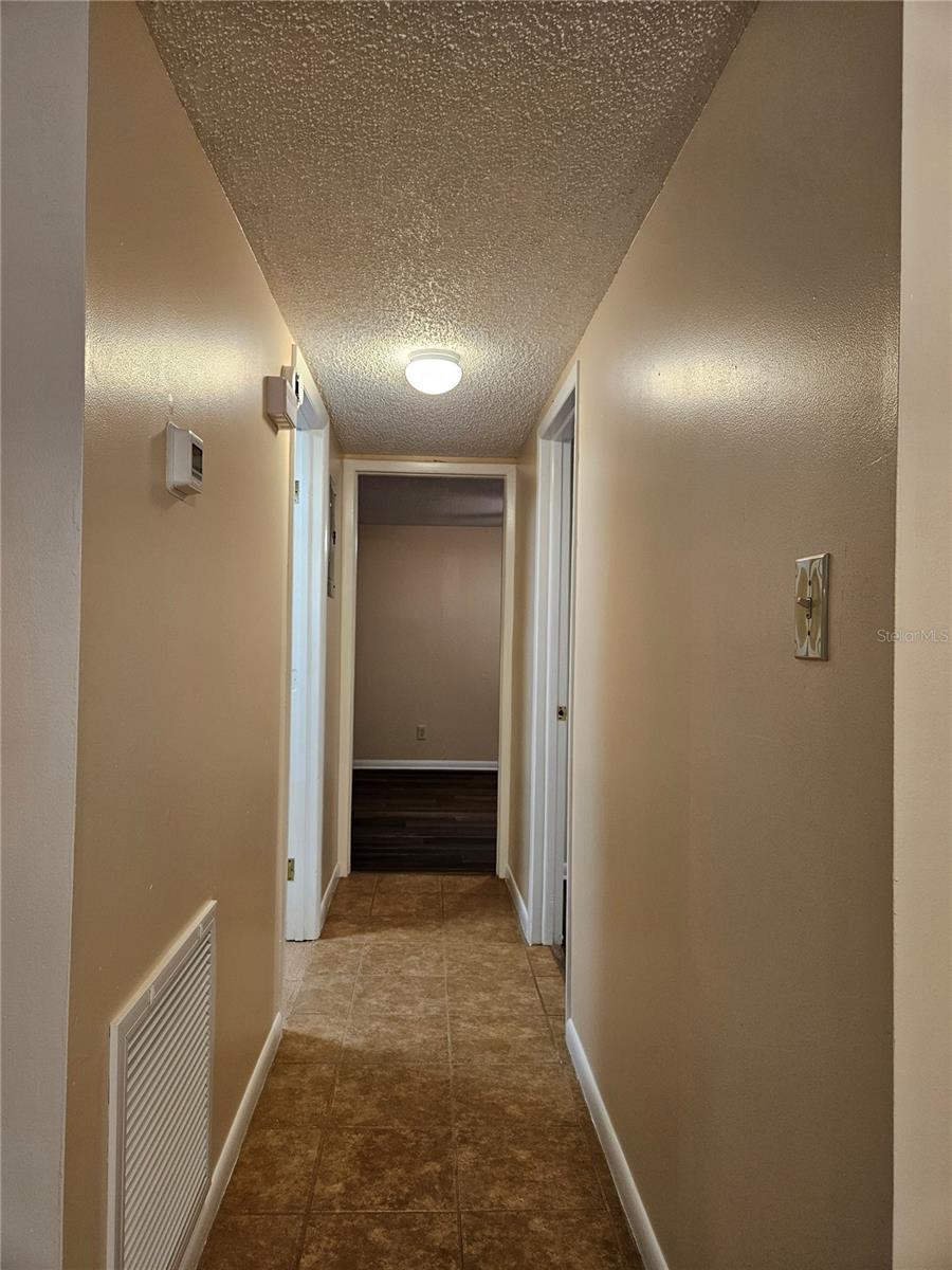 Image 13 of 28 For 3324 Braddock Street (front Uni