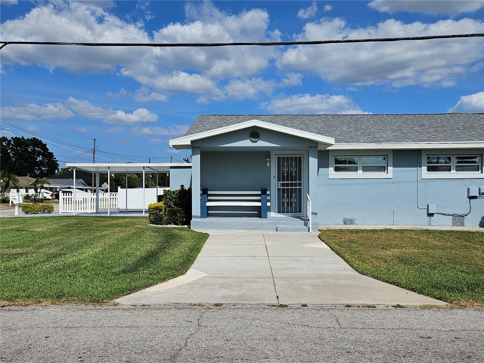 Image 3 of 28 For 3324 Braddock Street (front Uni