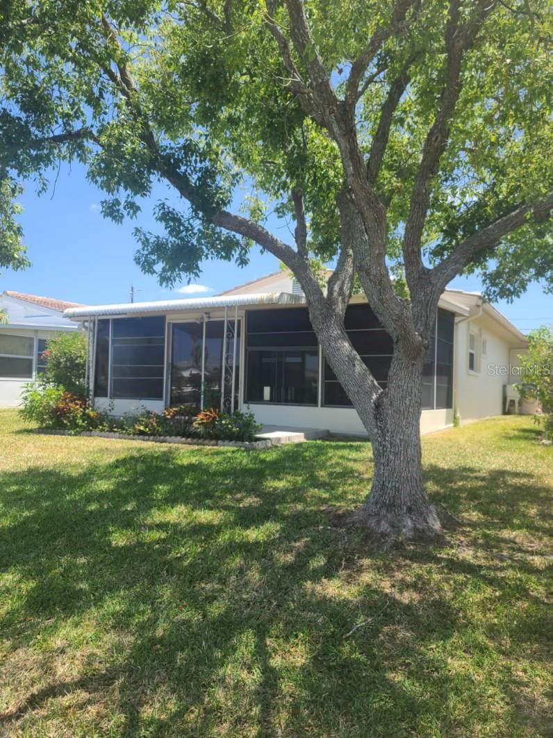 Image 14 of 26 For 5105 Bonito Drive