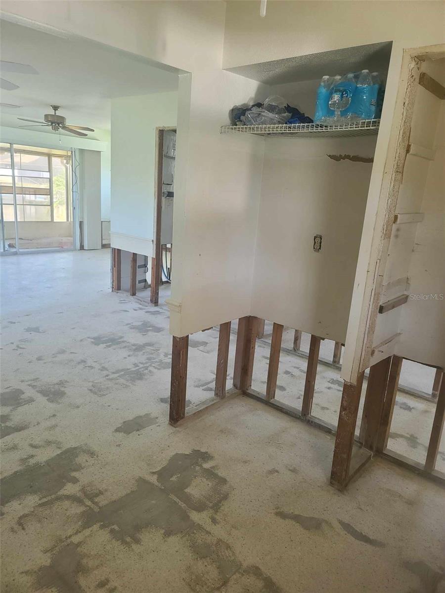 Image 7 of 26 For 5105 Bonito Drive