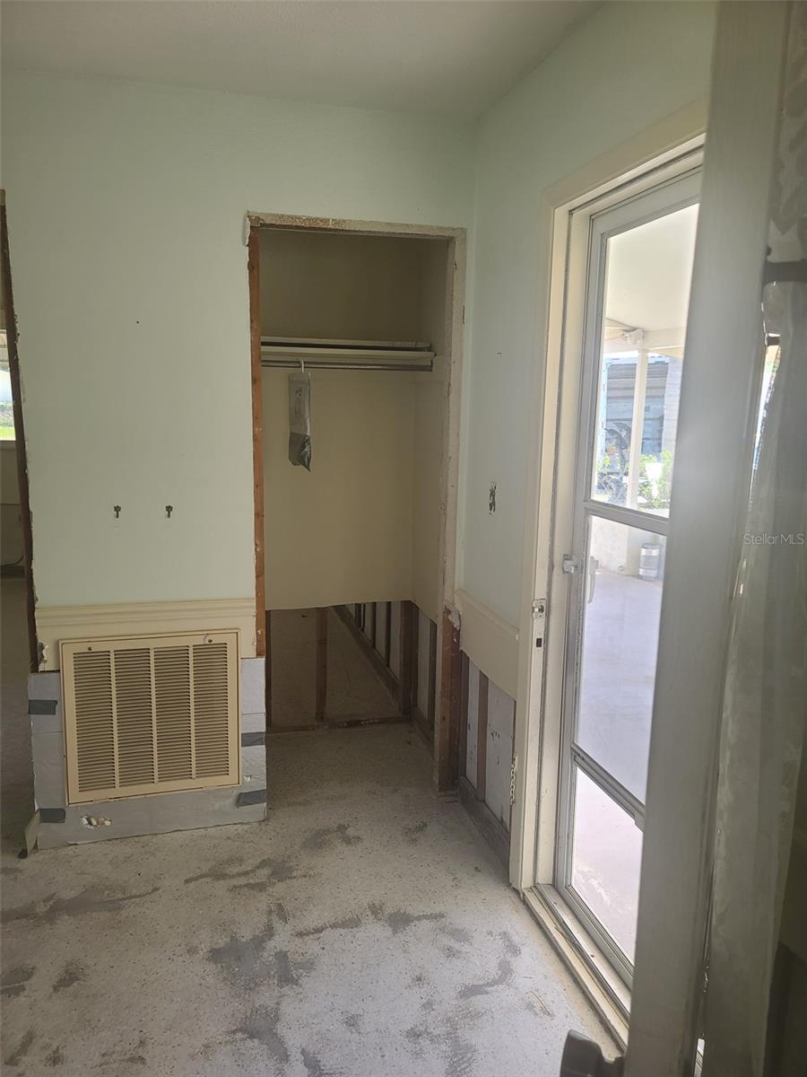 Image 8 of 26 For 5105 Bonito Drive