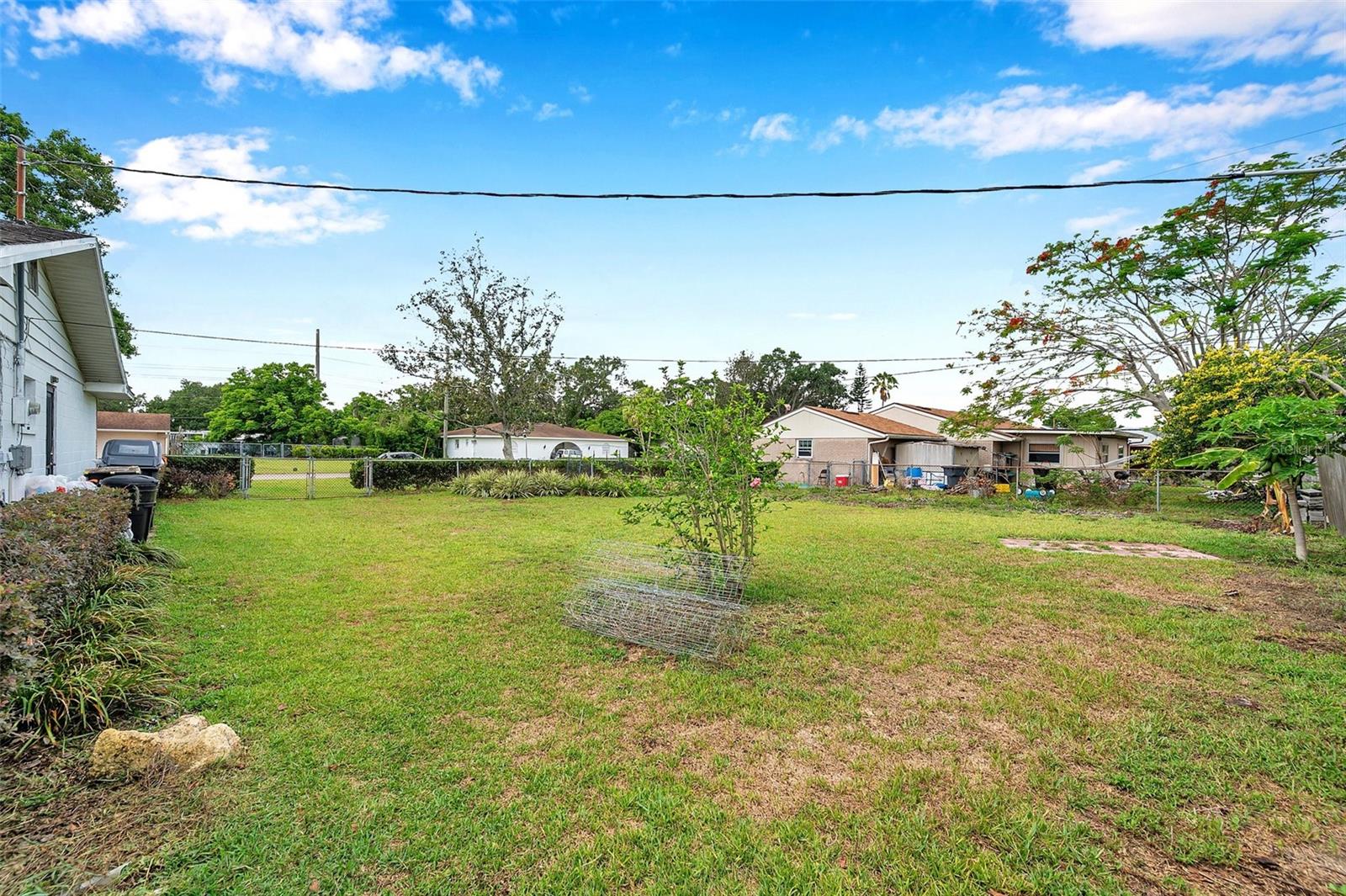 Image 12 of 54 For 424 Forest Glen Avenue