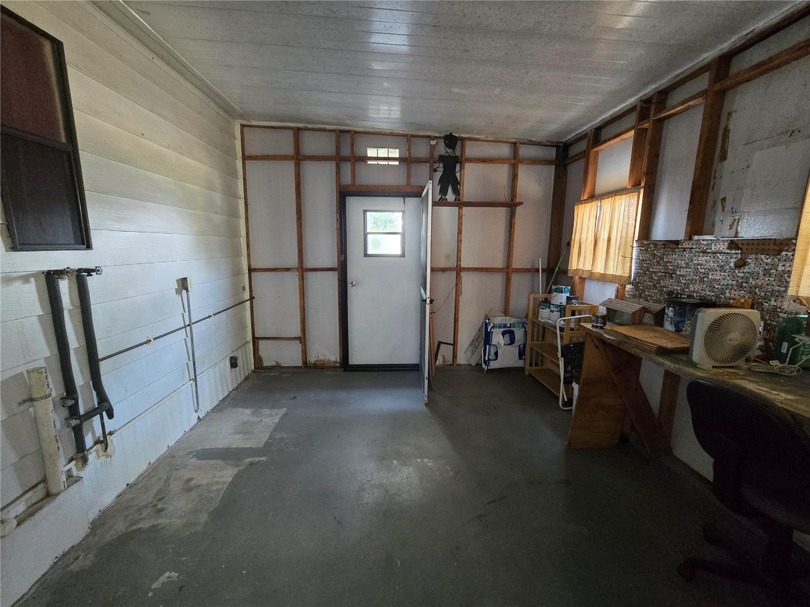 Image 20 of 21 For 8017 Fiat Avenue