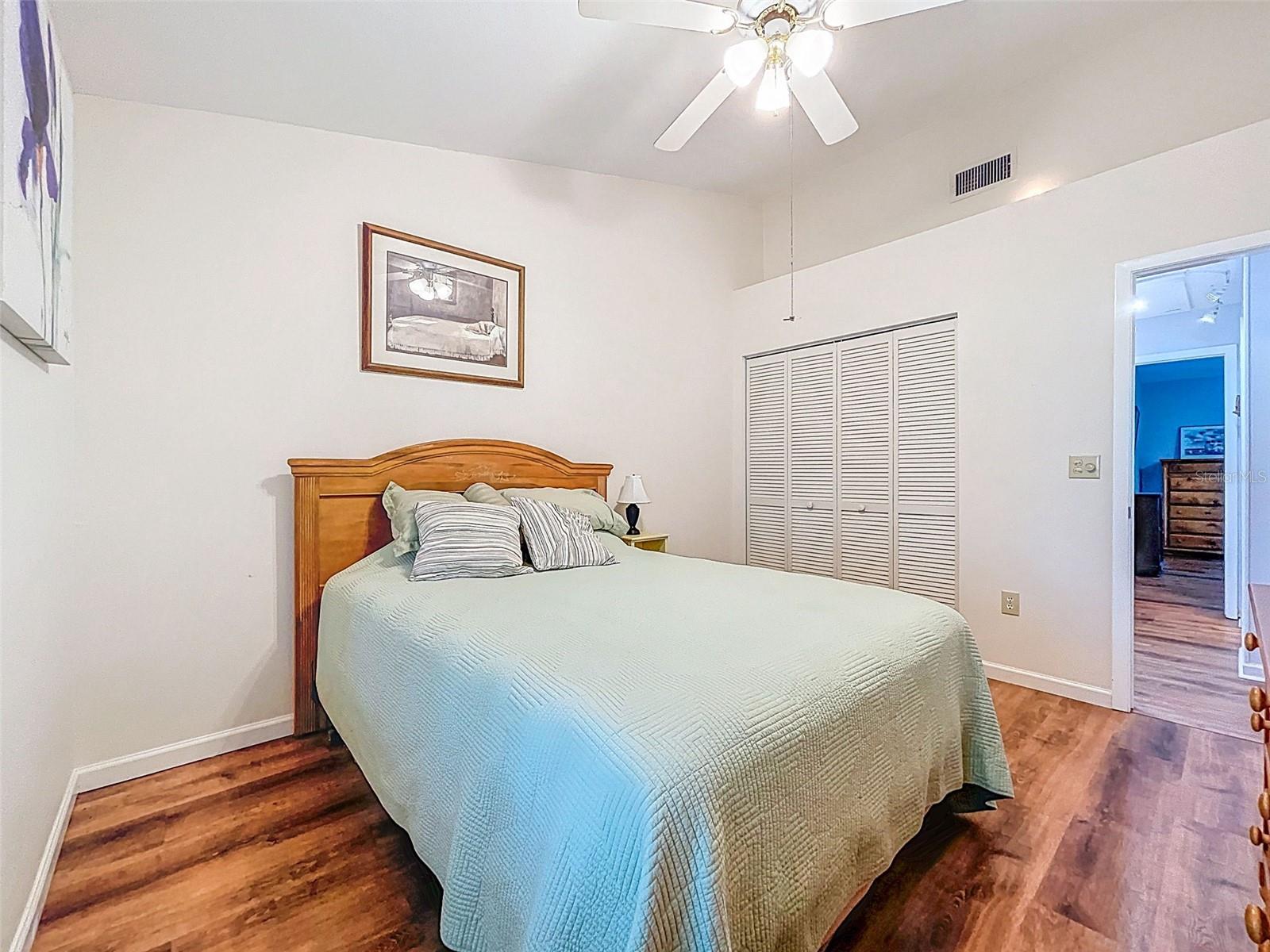 Image 19 of 49 For 3078 Pointer Dr