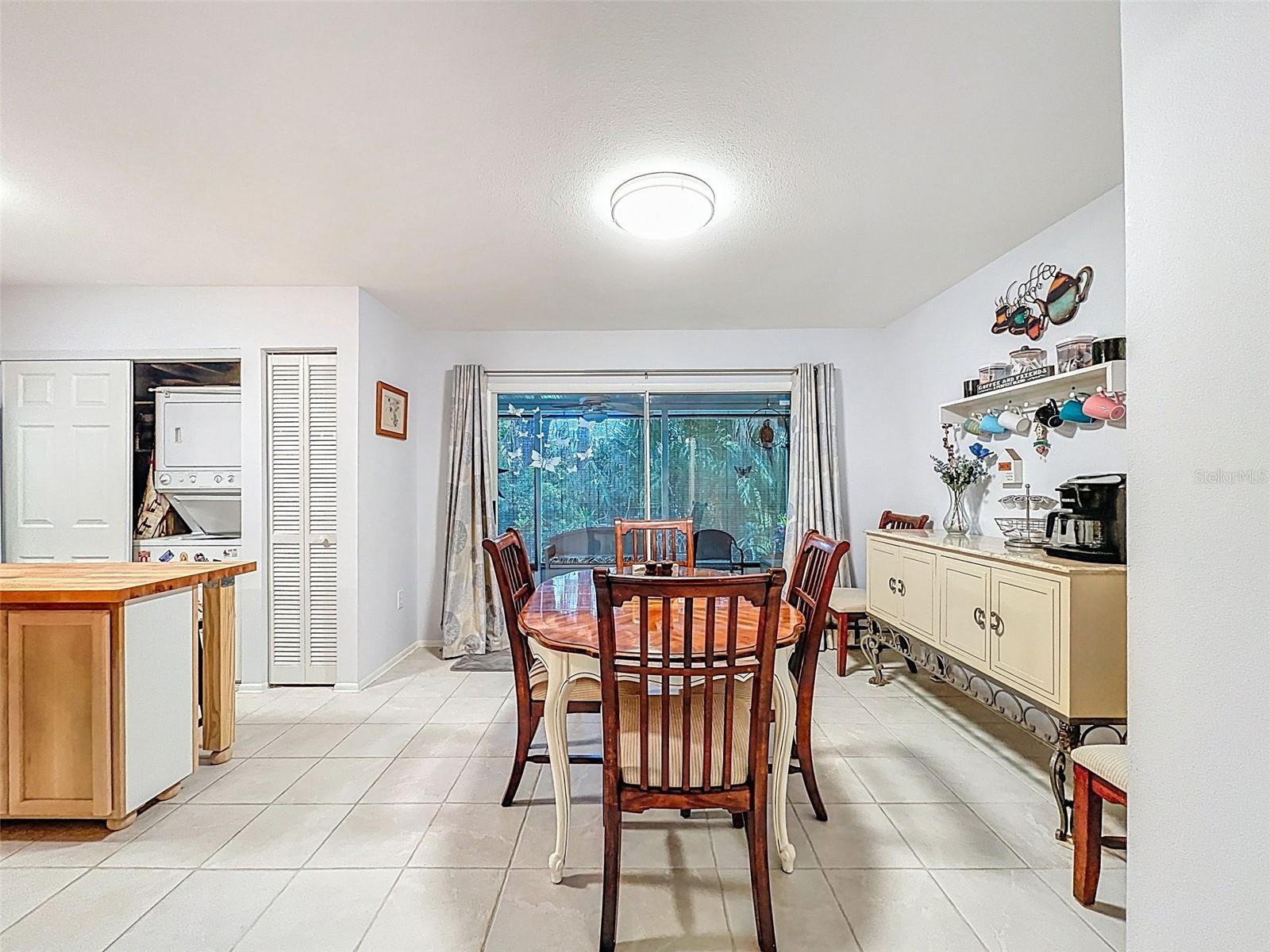 Image 4 of 49 For 3078 Pointer Dr