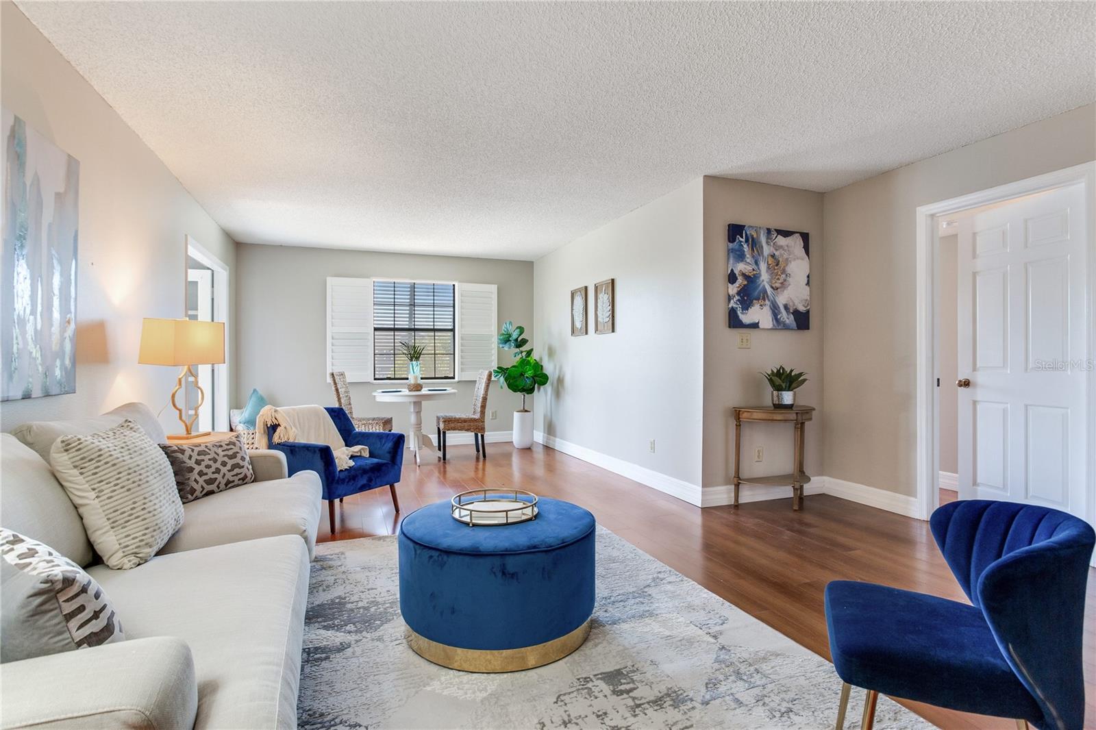 Image 12 of 52 For 14820 Rue De Bayonne  208