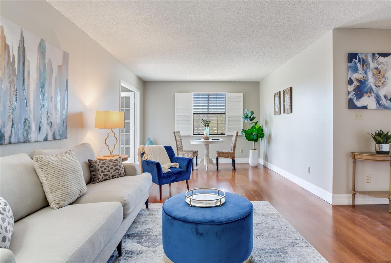 Image 13 of 52 For 14820 Rue De Bayonne  208