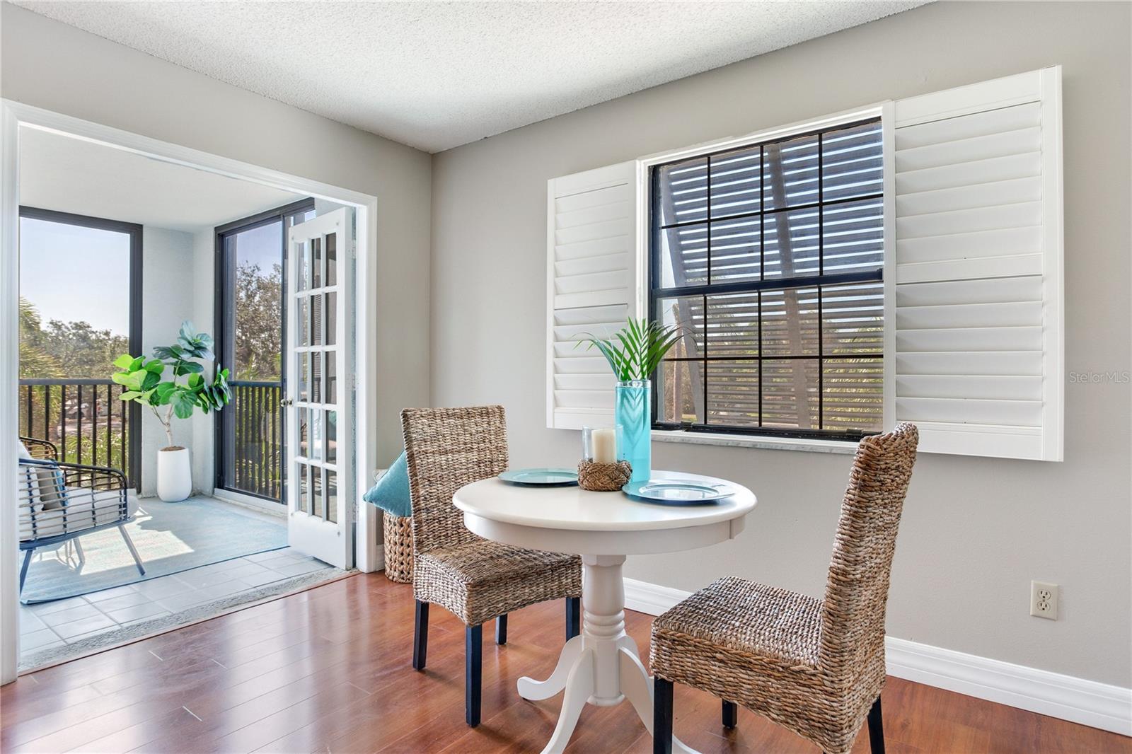 Image 18 of 52 For 14820 Rue De Bayonne  208