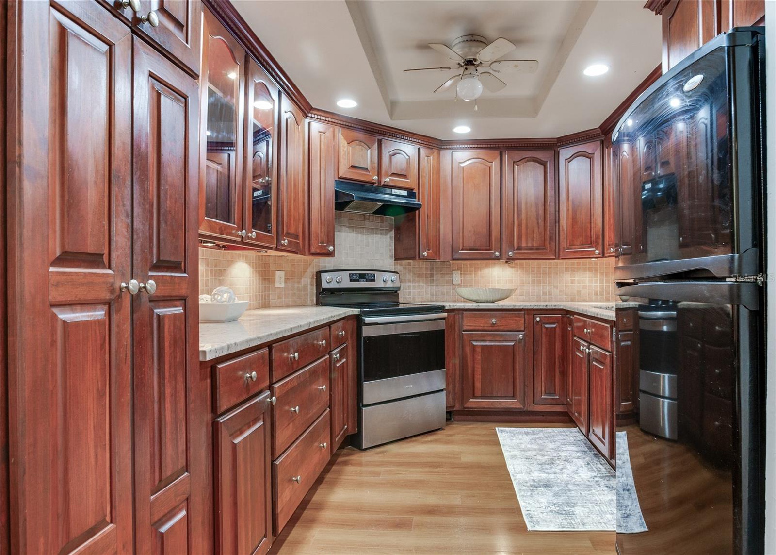 Image 33 of 52 For 14820 Rue De Bayonne  208