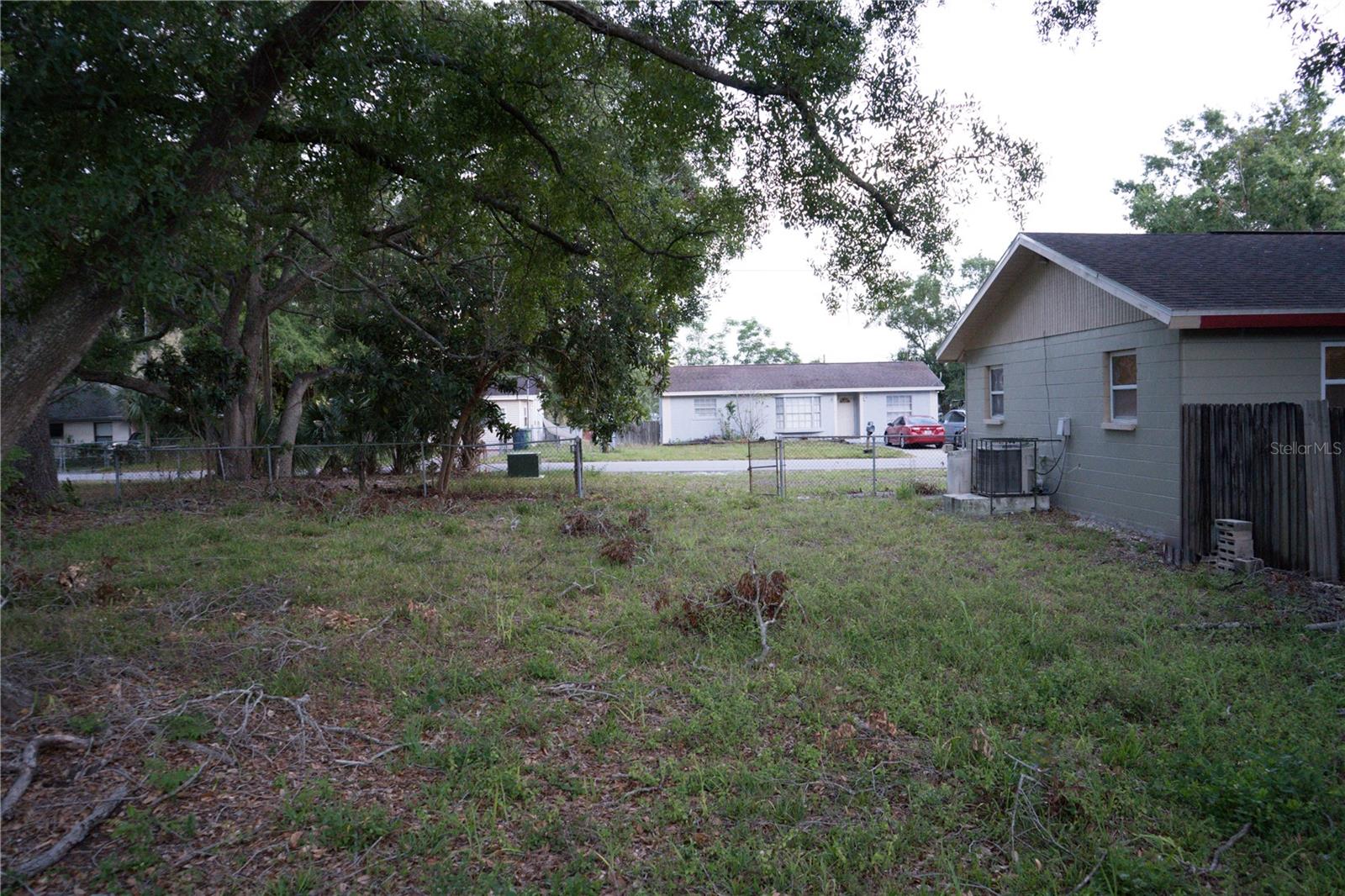 Image 5 of 46 For 4114 Sewaha Street