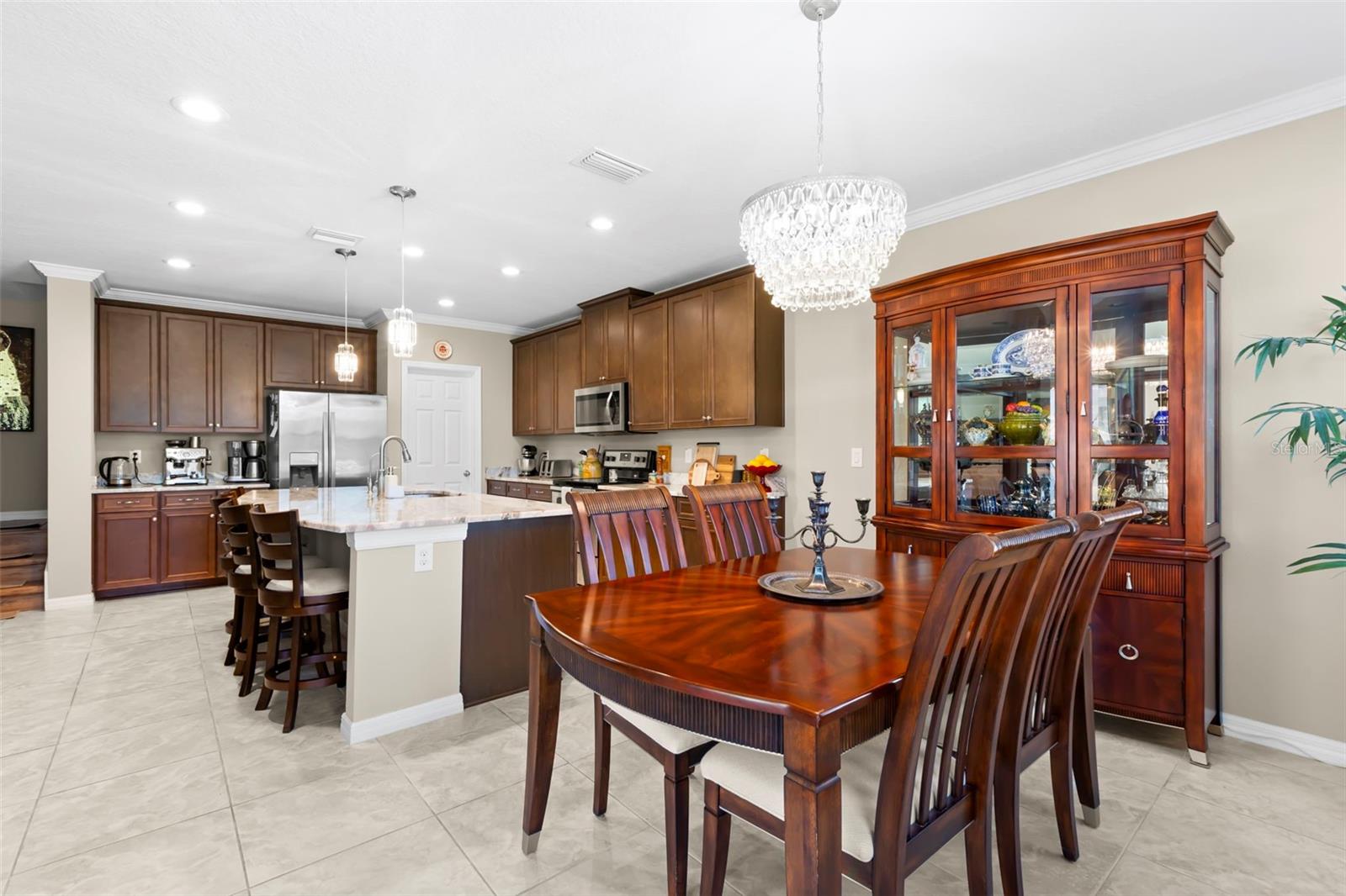 Image 14 of 44 For 19487 Roseate Drive