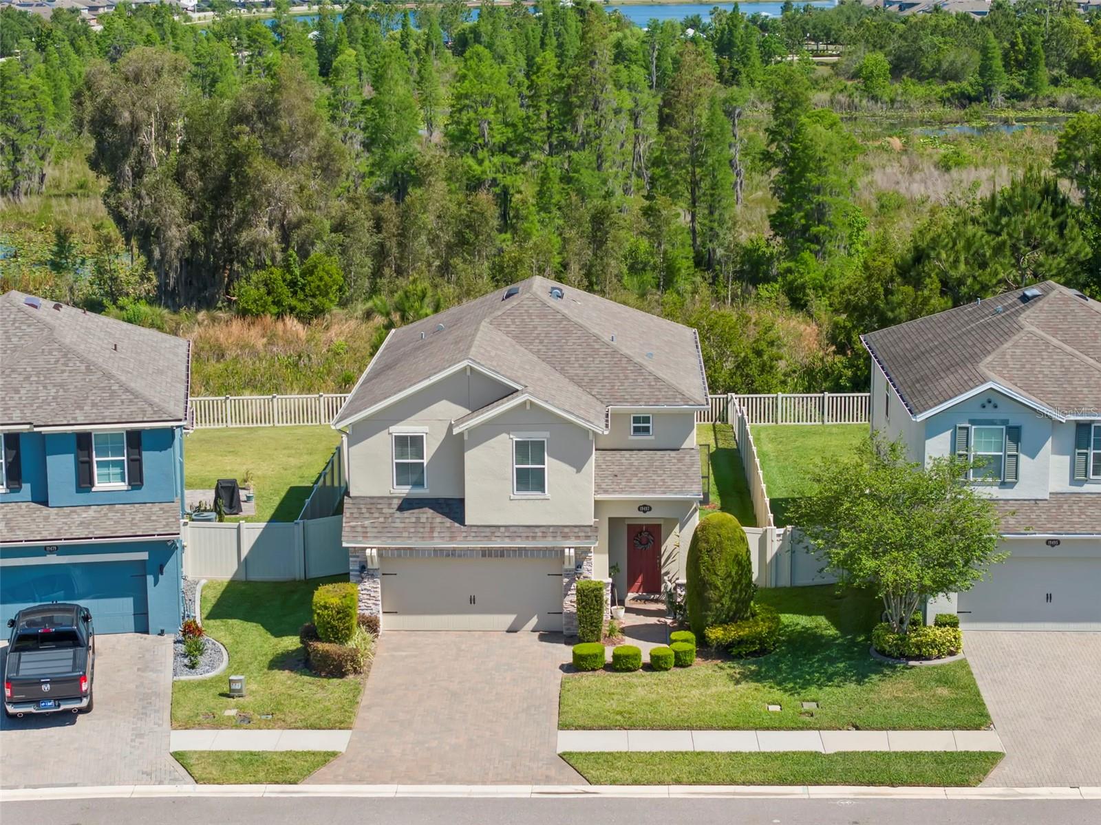 Image 4 of 44 For 19487 Roseate Drive