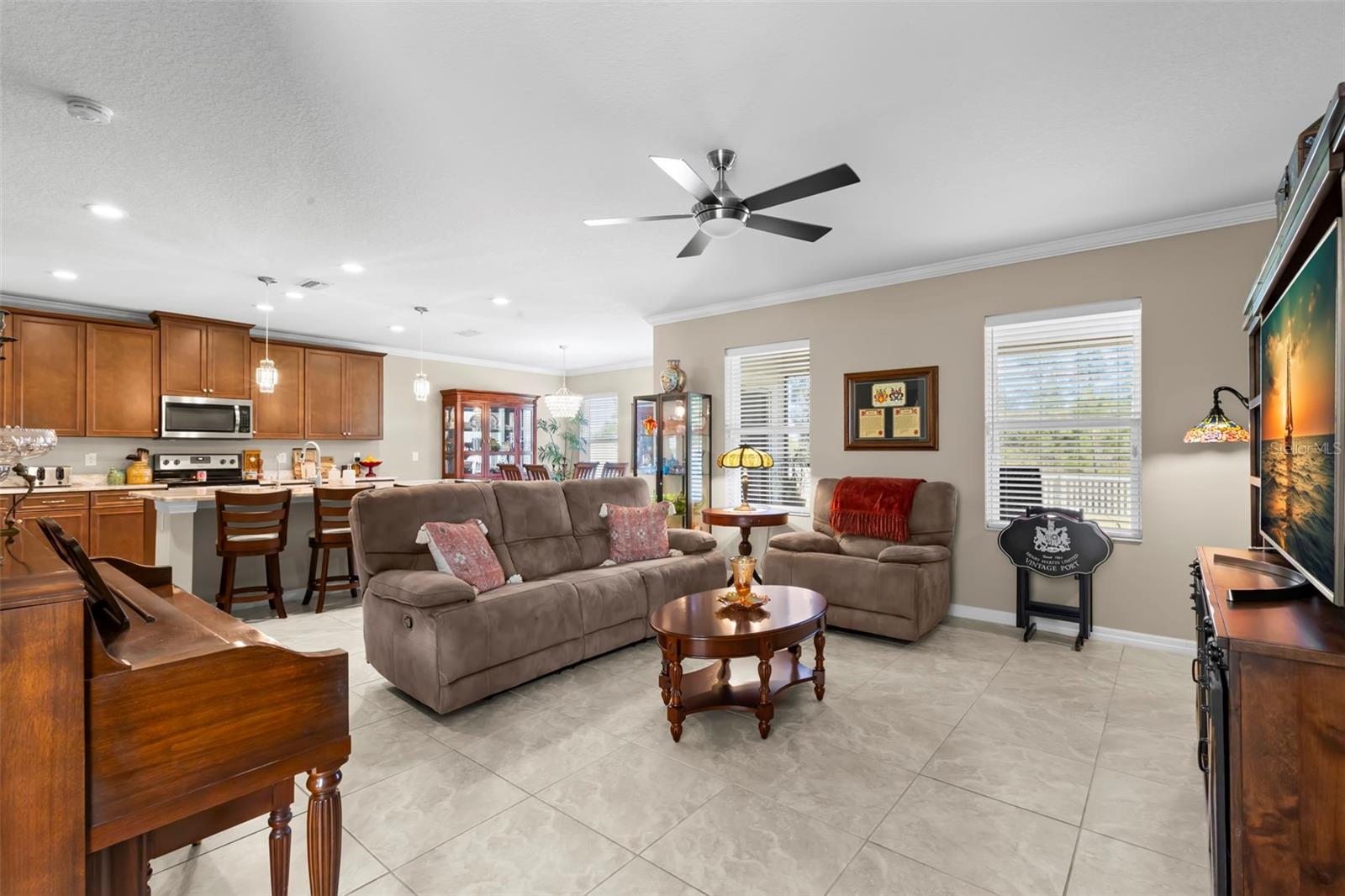 Image 8 of 44 For 19487 Roseate Drive