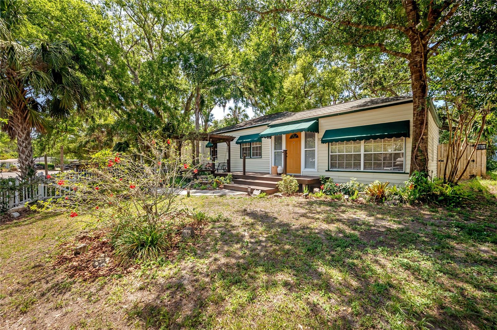 Details for 1211 Park Circle, TAMPA, FL 33604