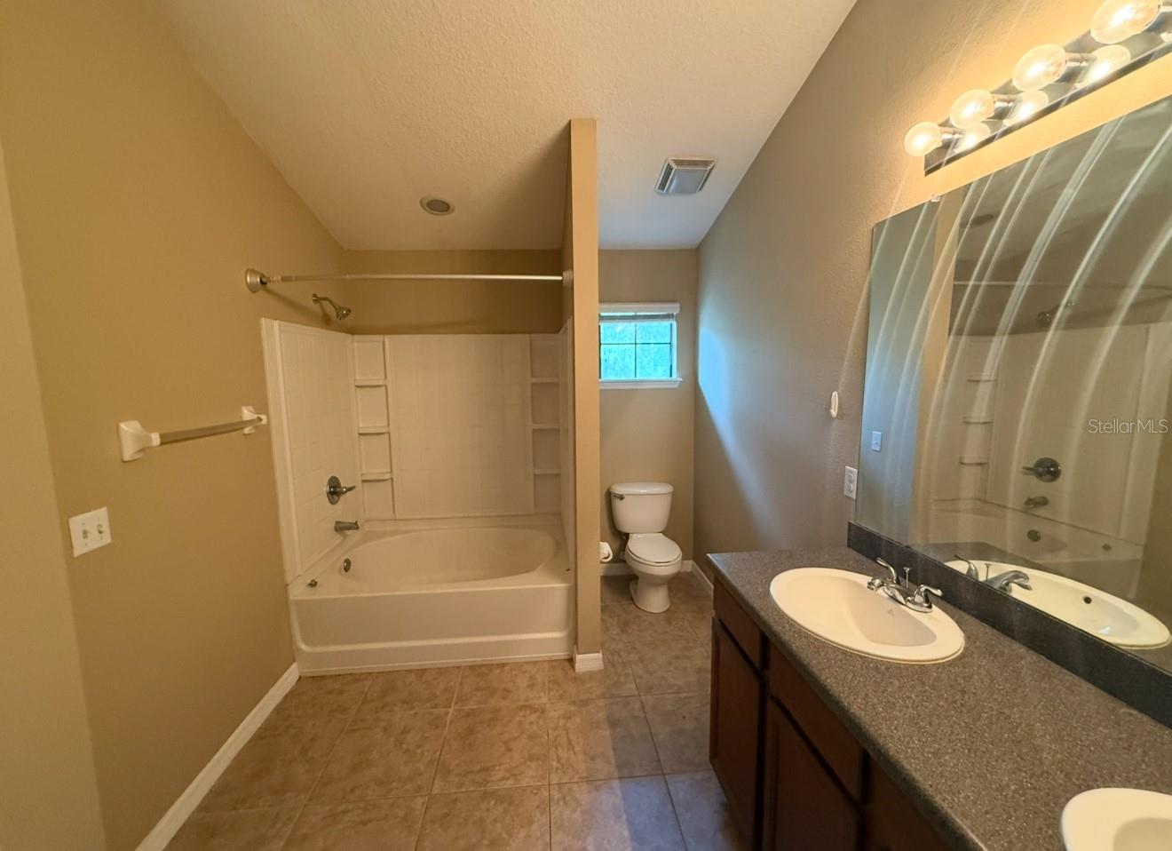 Image 15 of 21 For 16604 Kingletside Court