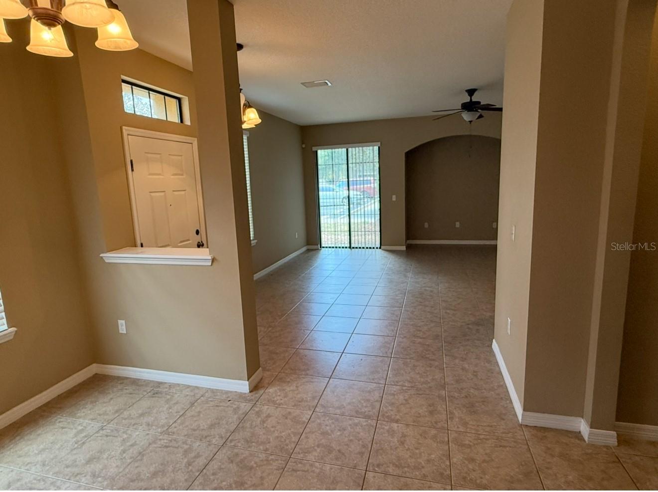 Image 3 of 21 For 16604 Kingletside Court