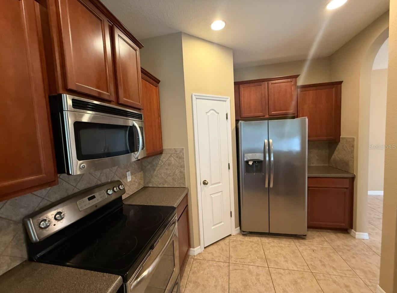 Image 5 of 21 For 16604 Kingletside Court