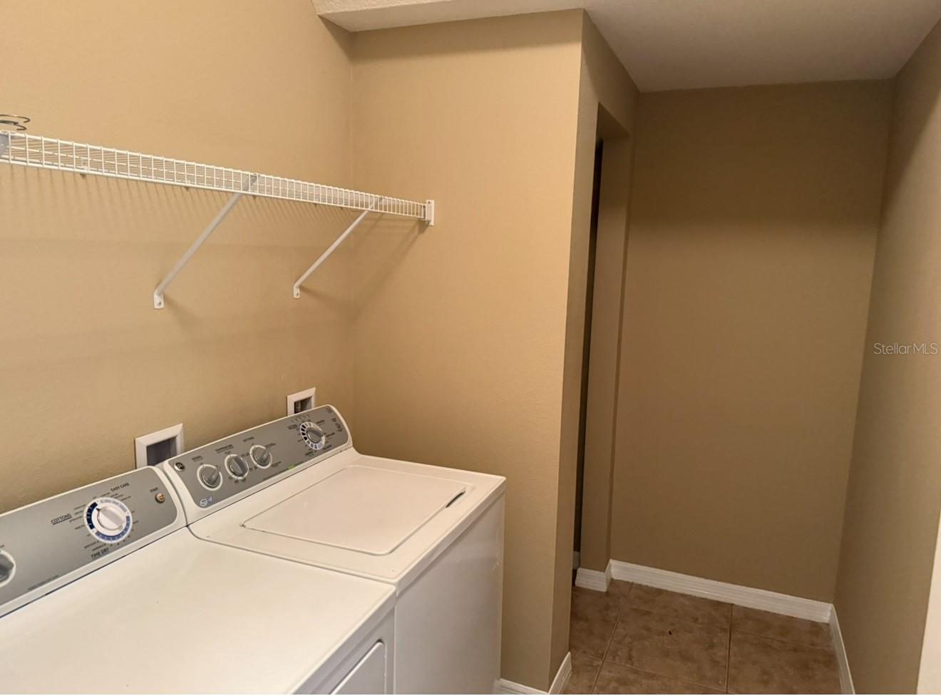 Image 9 of 21 For 16604 Kingletside Court