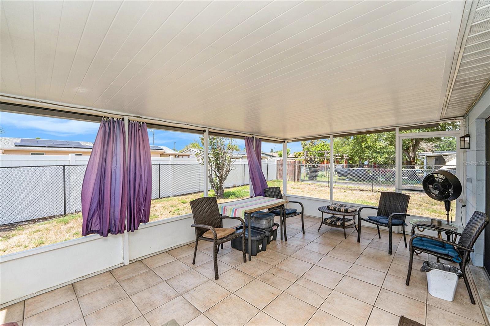 Image 20 of 25 For 10737 Scenic Drive