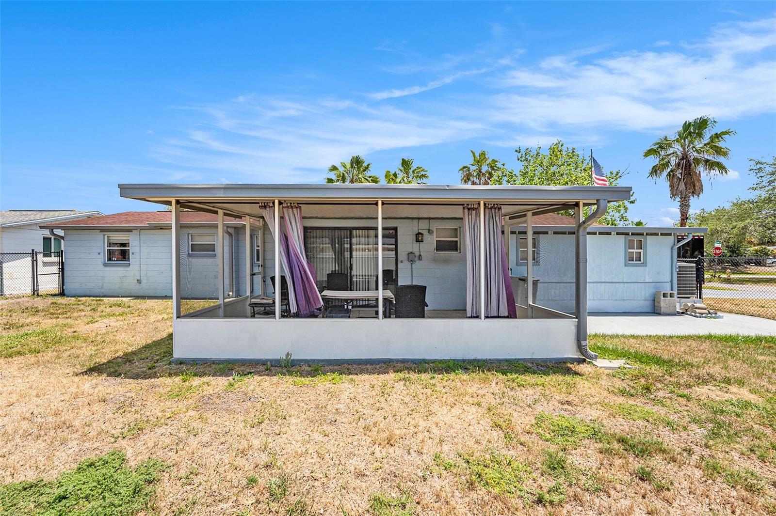 Image 21 of 25 For 10737 Scenic Drive