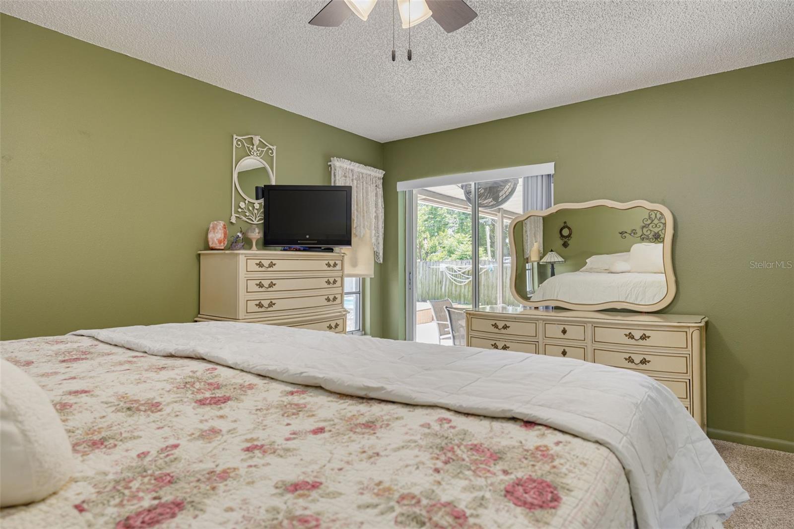 Image 12 of 26 For 2153 Catalina Drive N