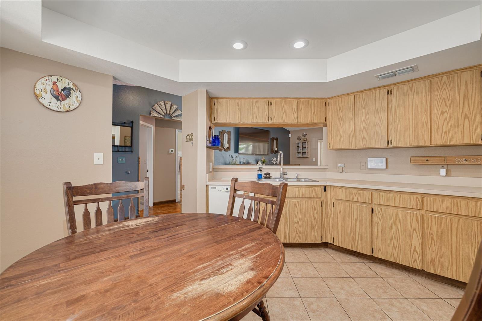 Image 6 of 26 For 2153 Catalina Drive N