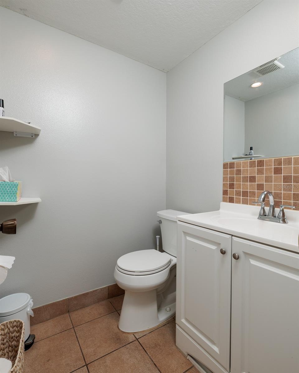 Image 14 of 24 For 11708 Raintree Village Boulevard A