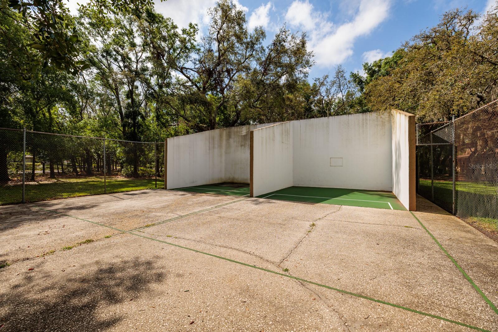 Image 21 of 24 For 11708 Raintree Village Boulevard A