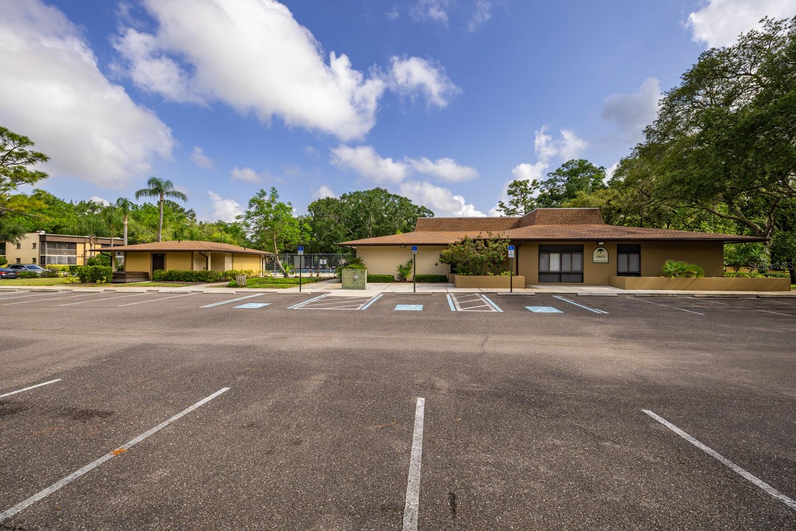 Image 22 of 24 For 11708 Raintree Village Boulevard A