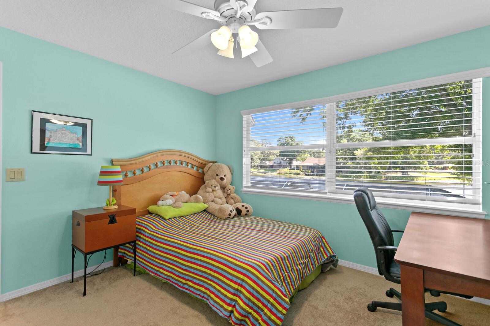 Image 33 of 78 For 13548 Lake Magdalene Drive