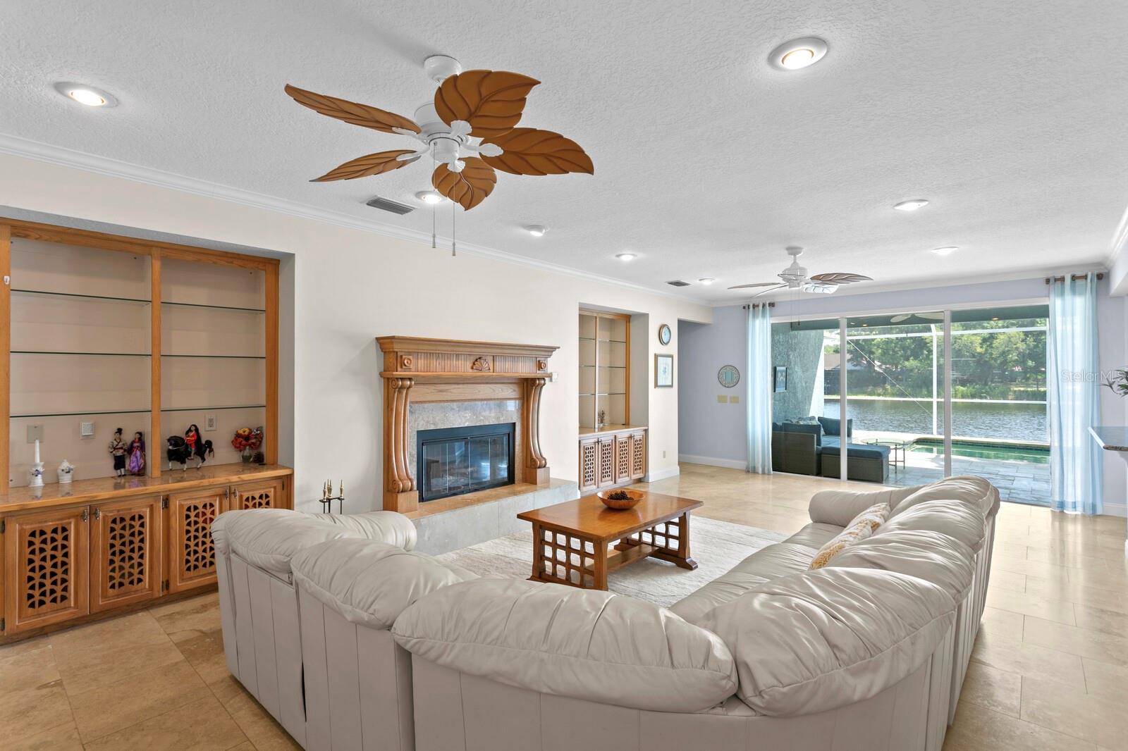 Image 6 of 78 For 13548 Lake Magdalene Drive