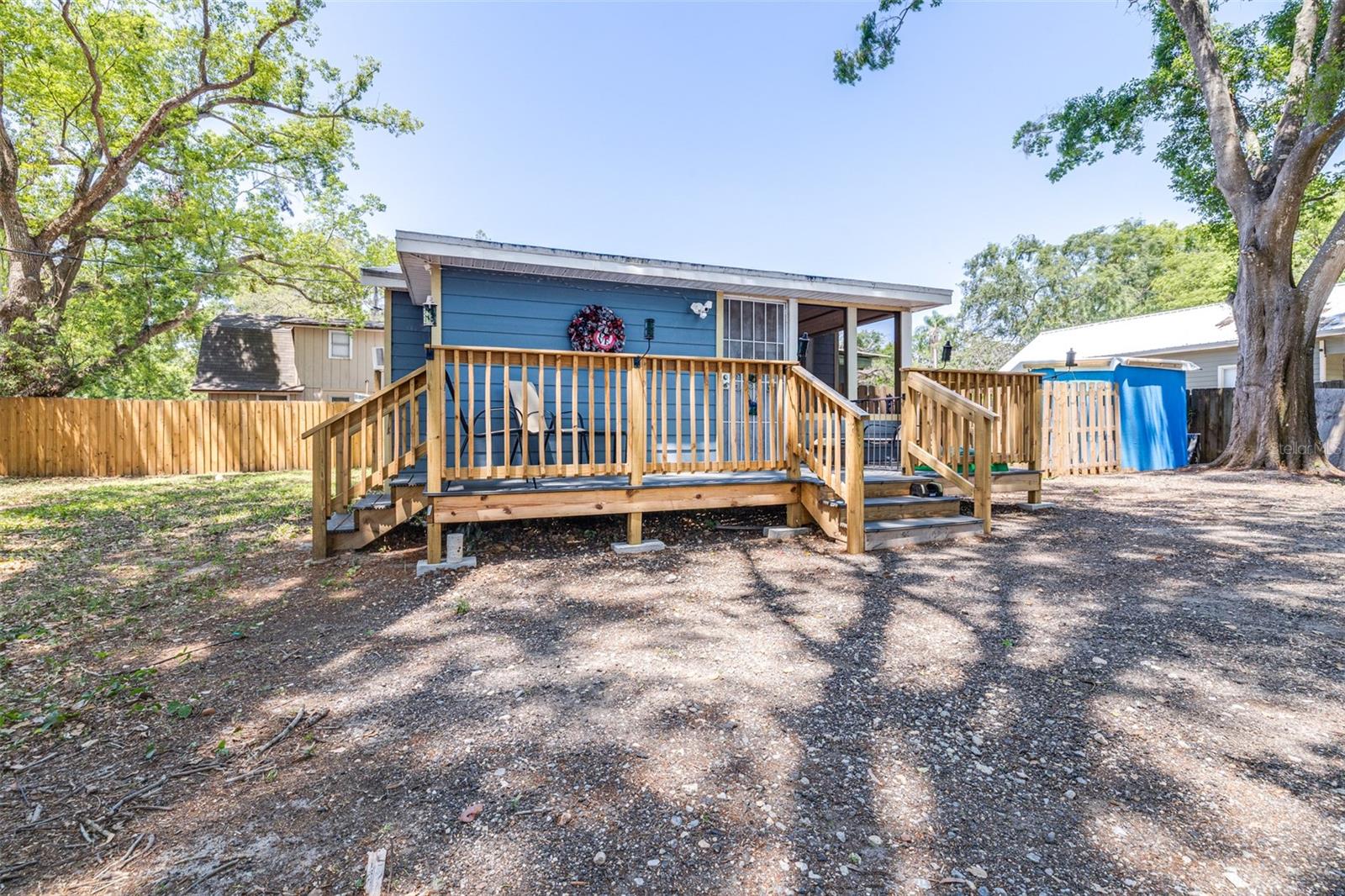 Listing photo id 0 for 5304 Cherry Ave