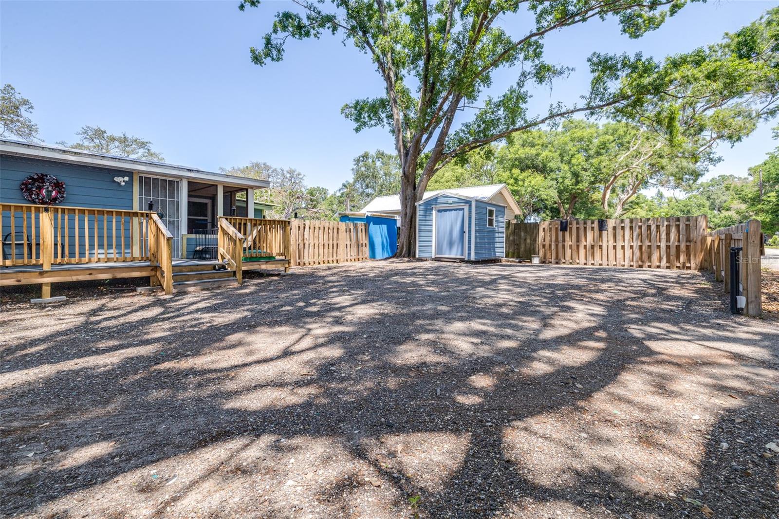 Listing photo id 26 for 5304 Cherry Ave