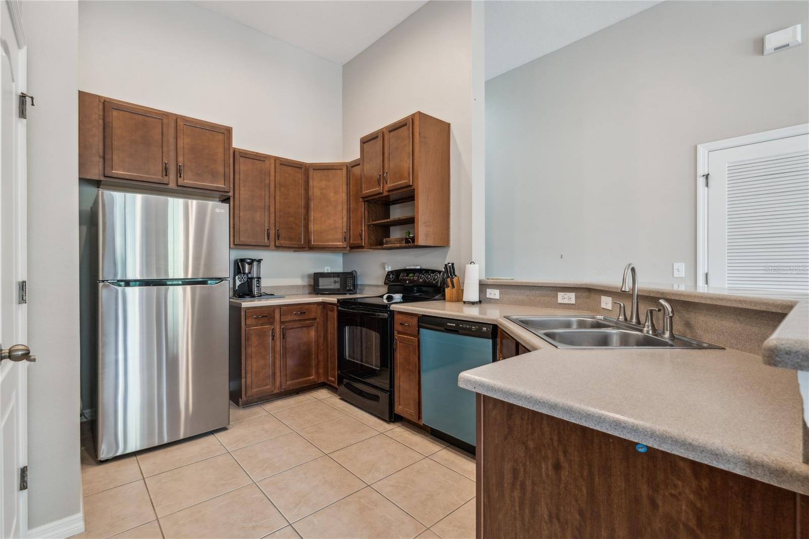 Image 8 of 24 For 5534 Kinglethill Drive