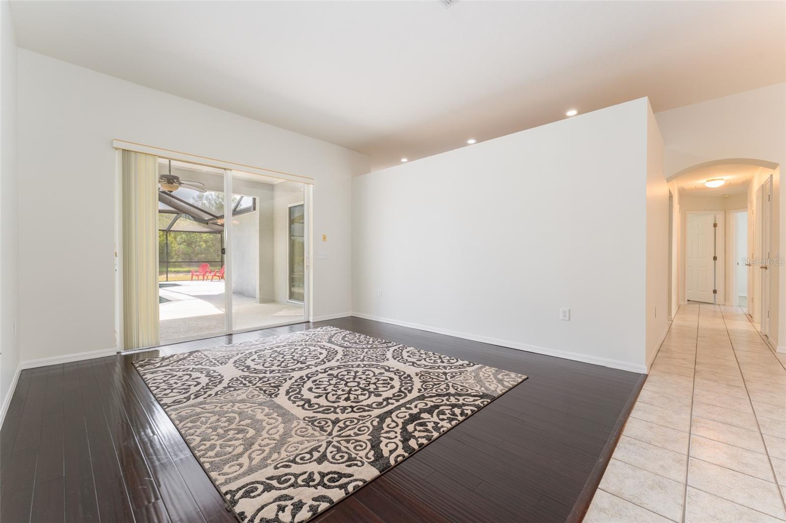 Image 13 of 82 For 6218 Bridgevista Drive