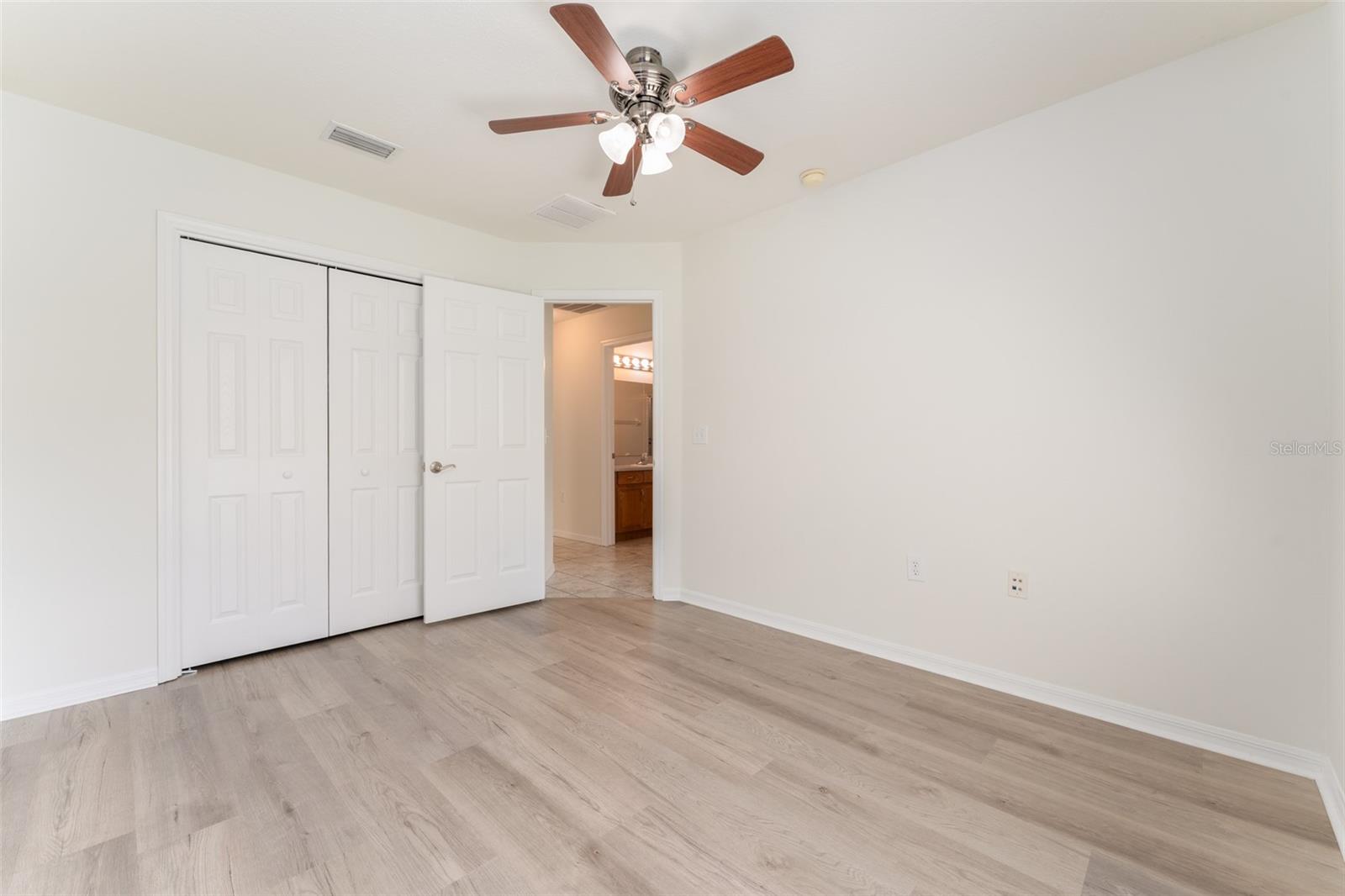 Image 23 of 82 For 6218 Bridgevista Drive