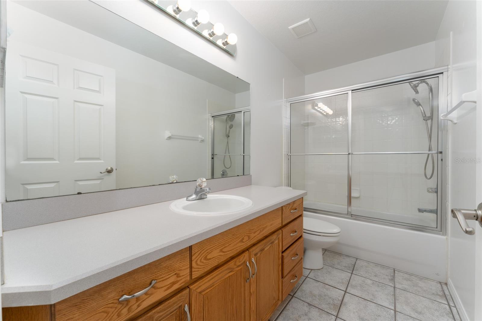 Image 24 of 82 For 6218 Bridgevista Drive