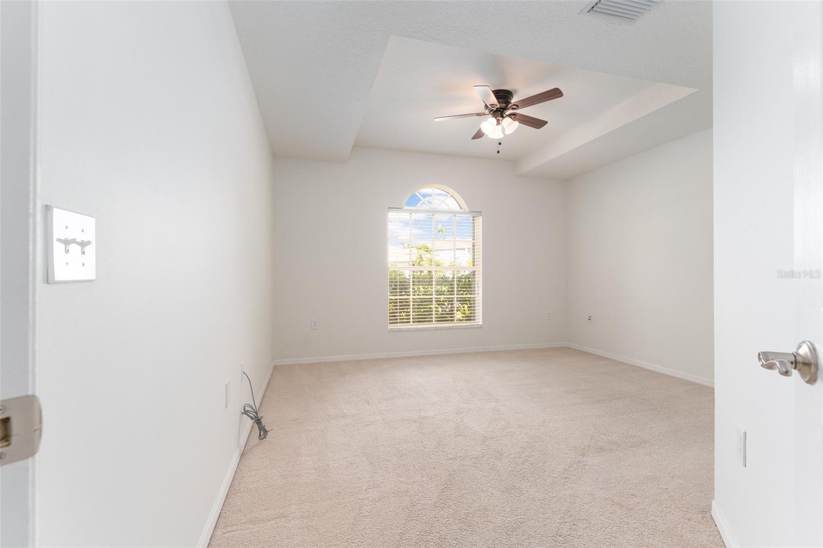 Image 7 of 82 For 6218 Bridgevista Drive