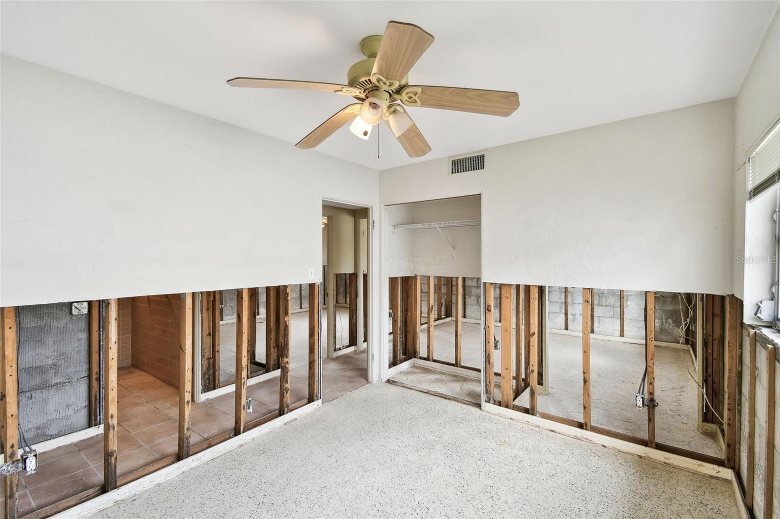 Image 47 of 74 For 11340 5th Street E