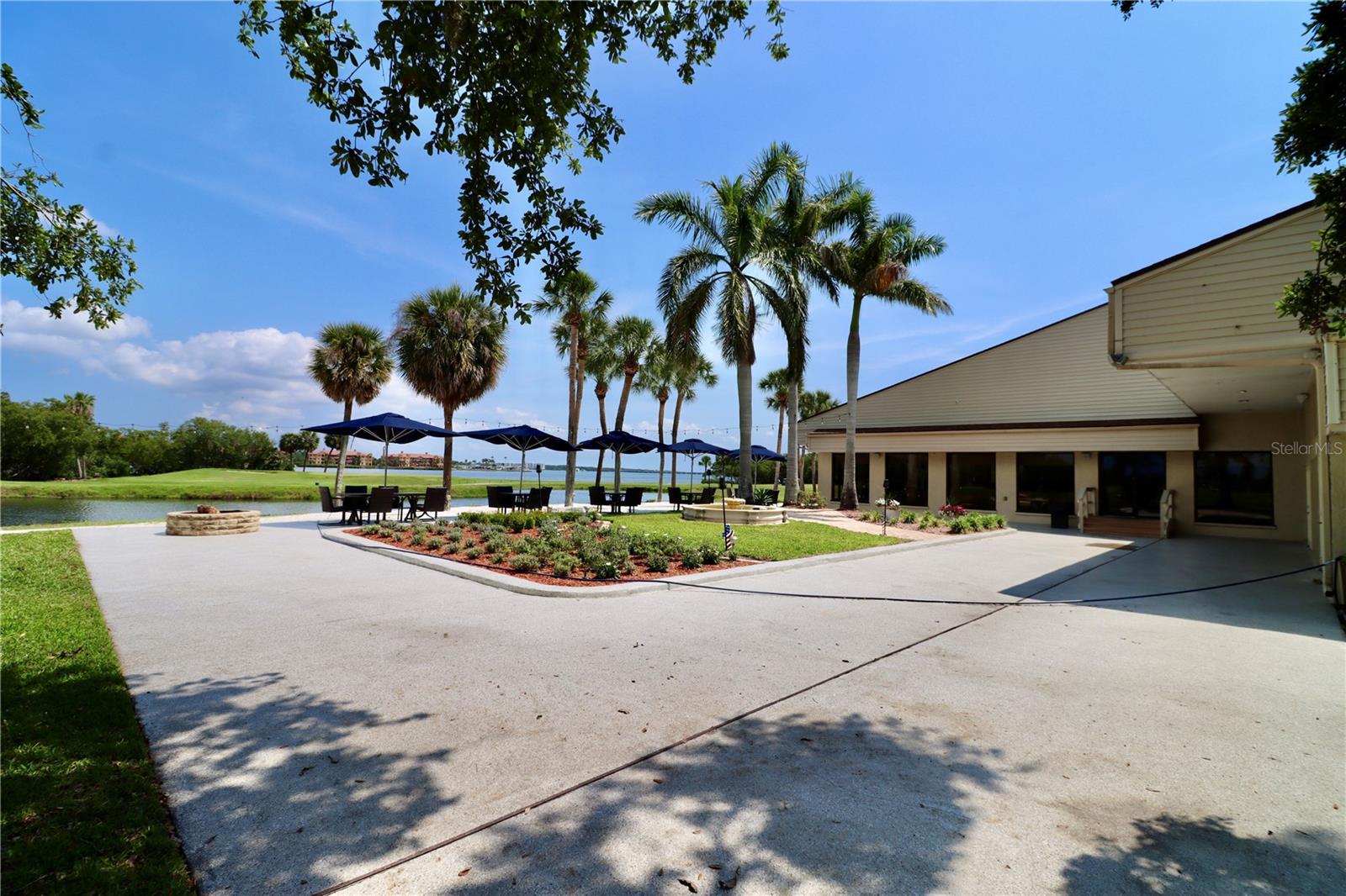 Image 19 of 34 For 2700 Cove Cay Drive 2b