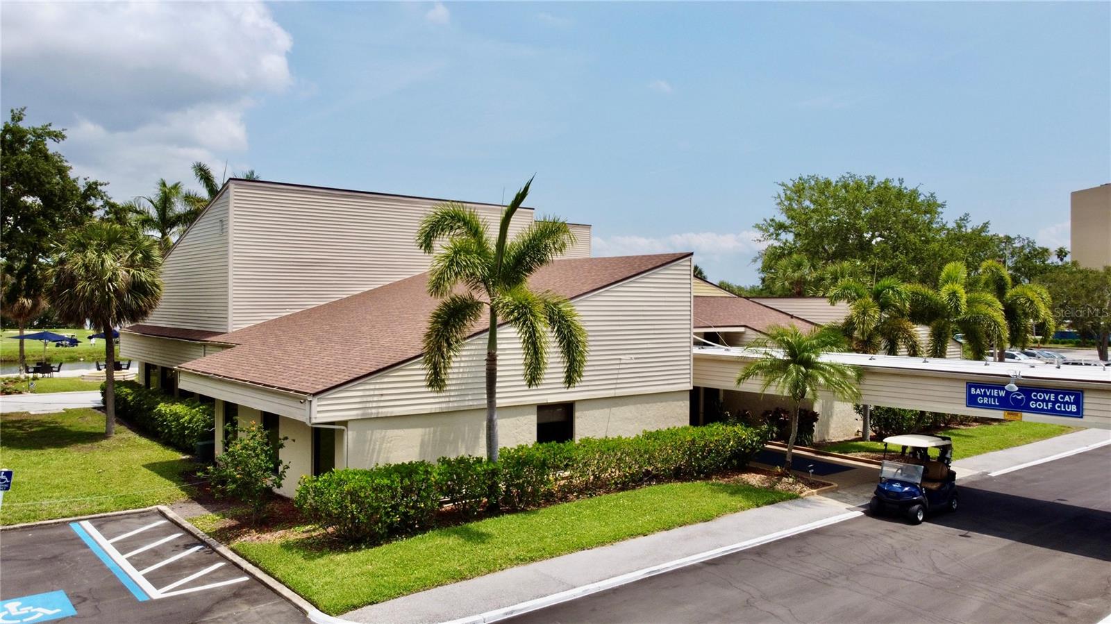 Image 26 of 34 For 2700 Cove Cay Drive 2b