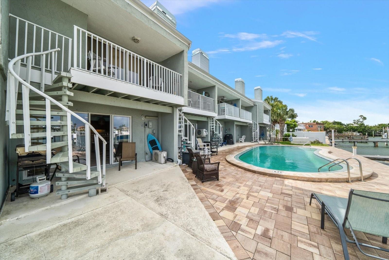 Image 15 of 35 For 2511 Bay Boulevard B