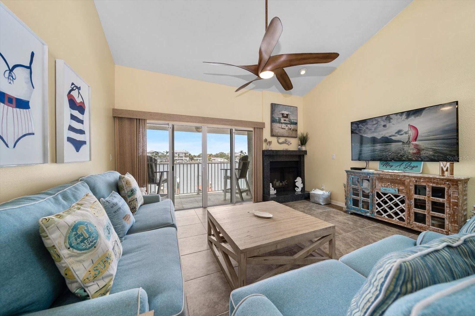 Image 26 of 35 For 2511 Bay Boulevard B