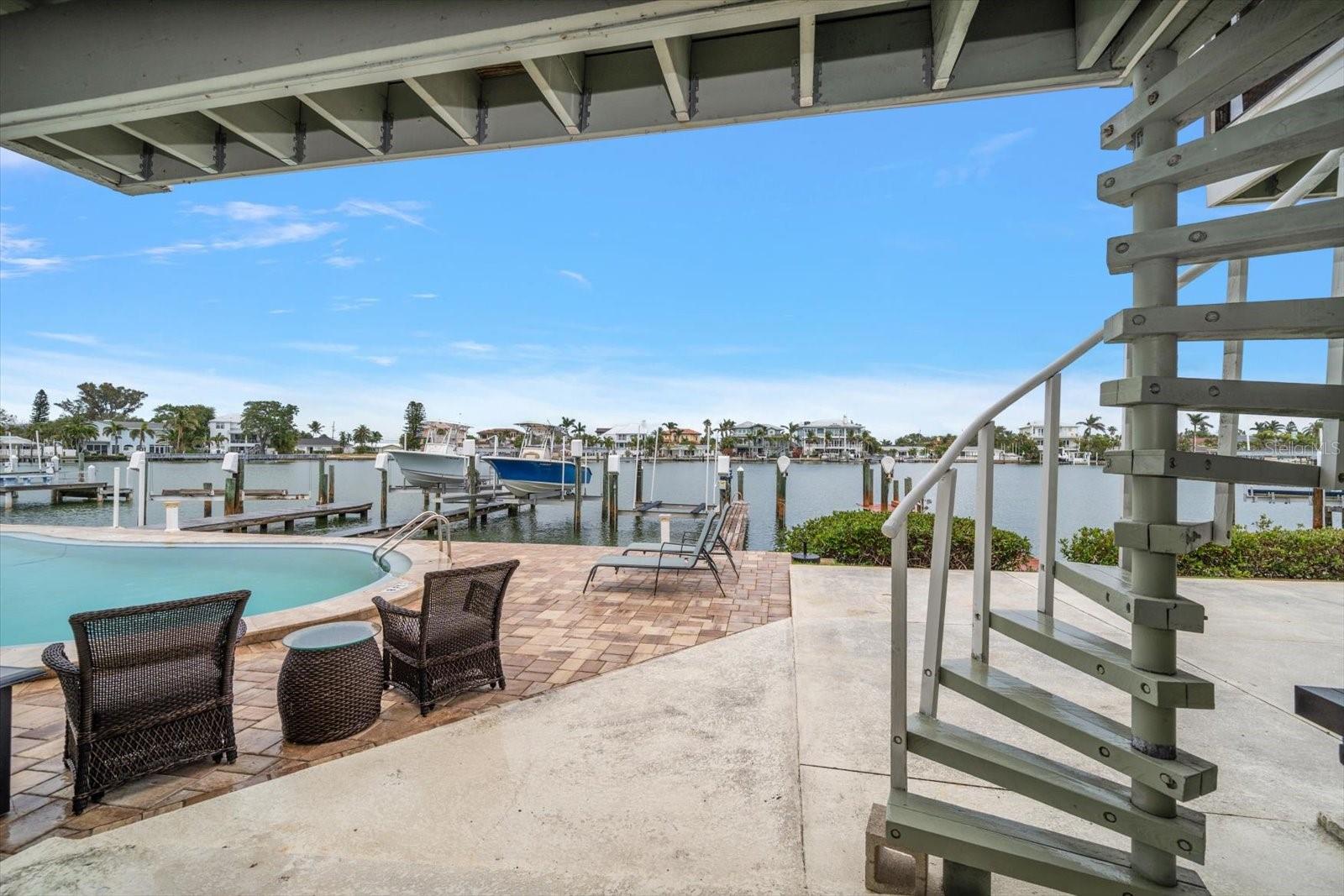 Image 33 of 35 For 2511 Bay Boulevard B