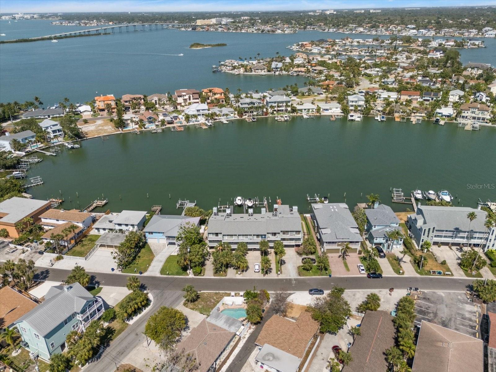 Image 34 of 35 For 2511 Bay Boulevard B
