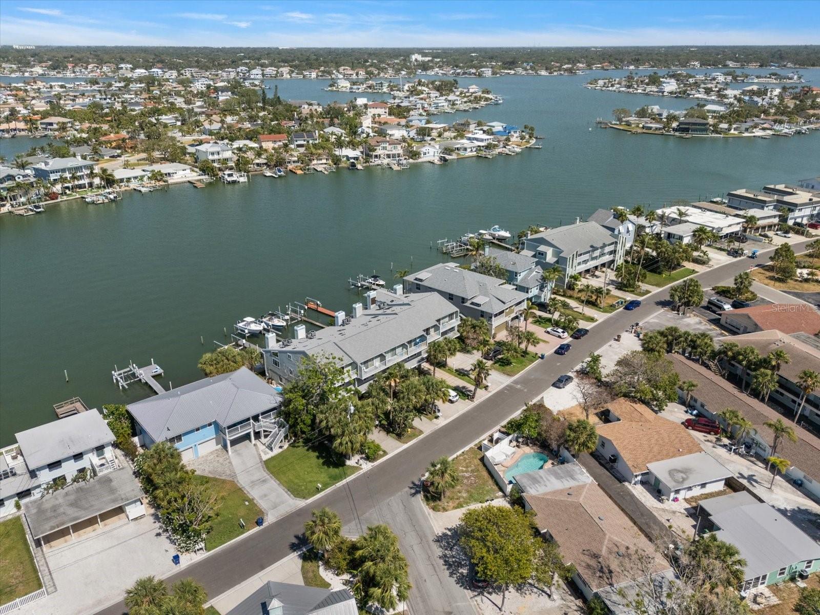 Image 9 of 35 For 2511 Bay Boulevard B