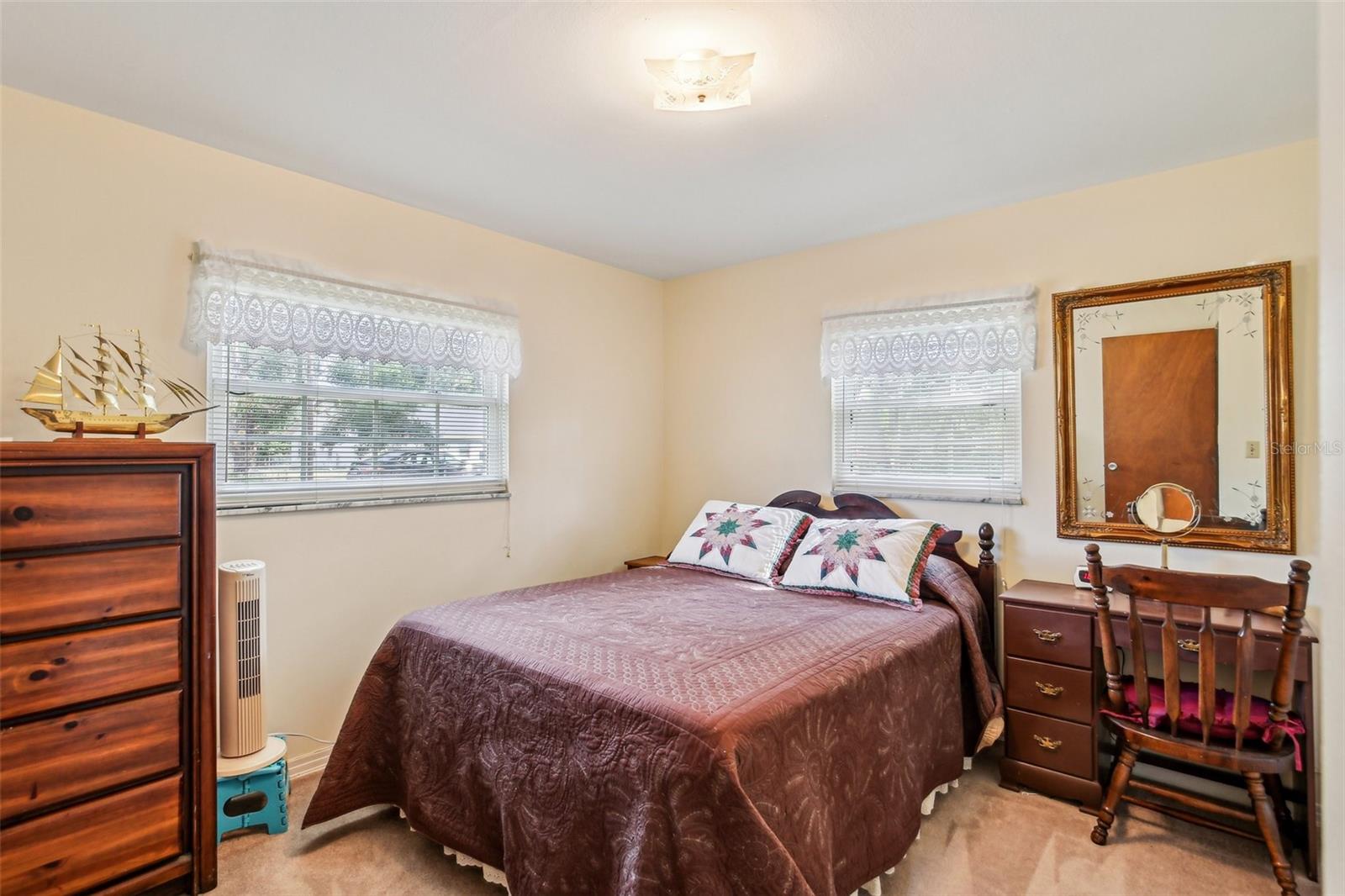 Listing photo id 23 for 403 Westbrook Avenue
