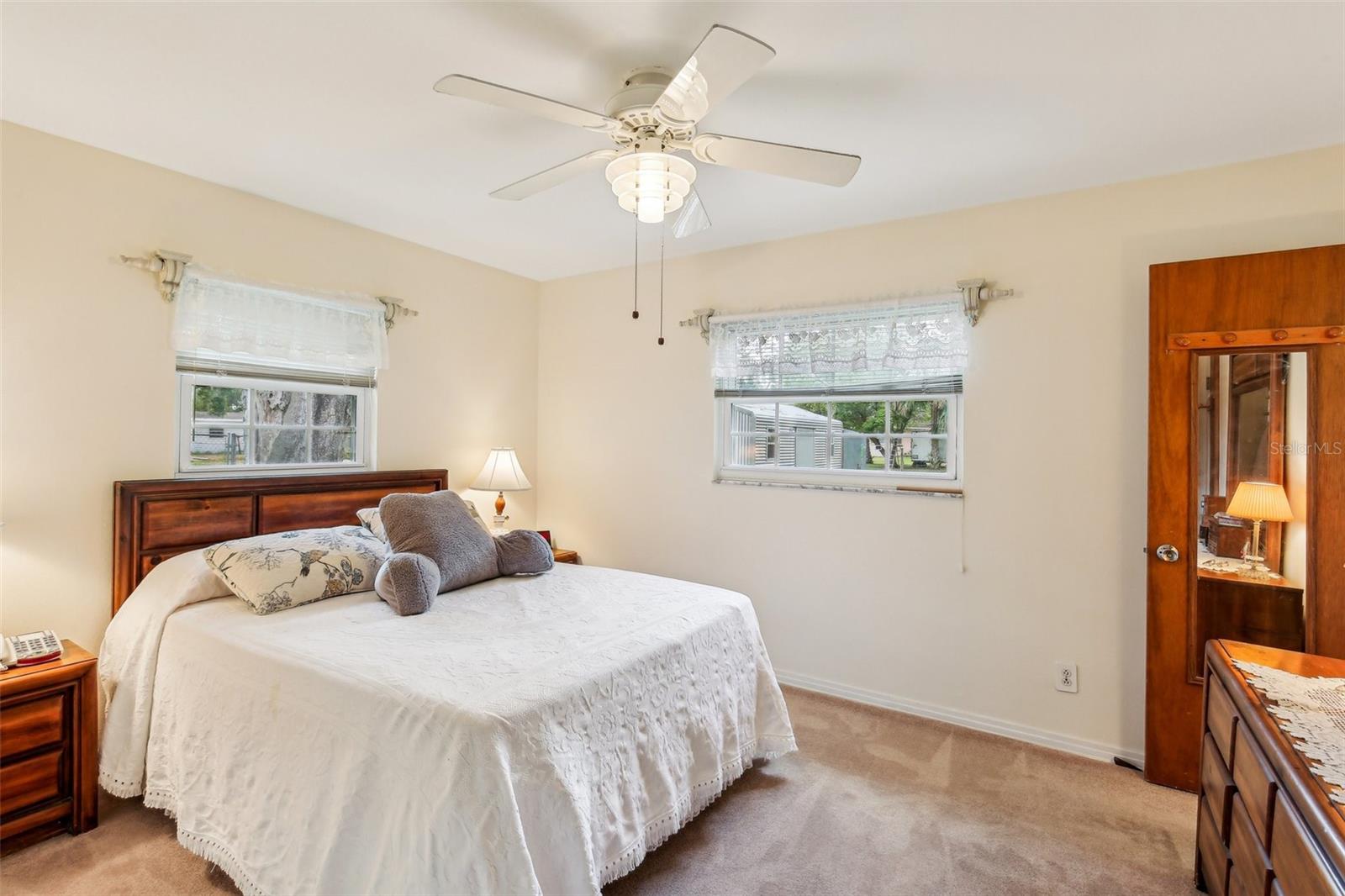 Listing photo id 27 for 403 Westbrook Avenue