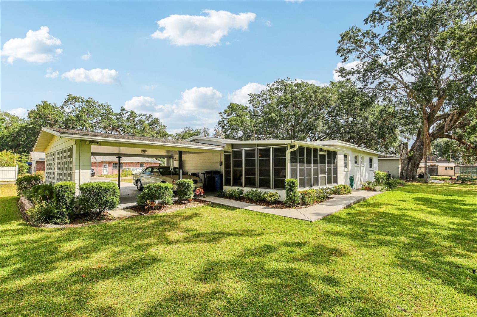 Listing photo id 40 for 403 Westbrook Avenue