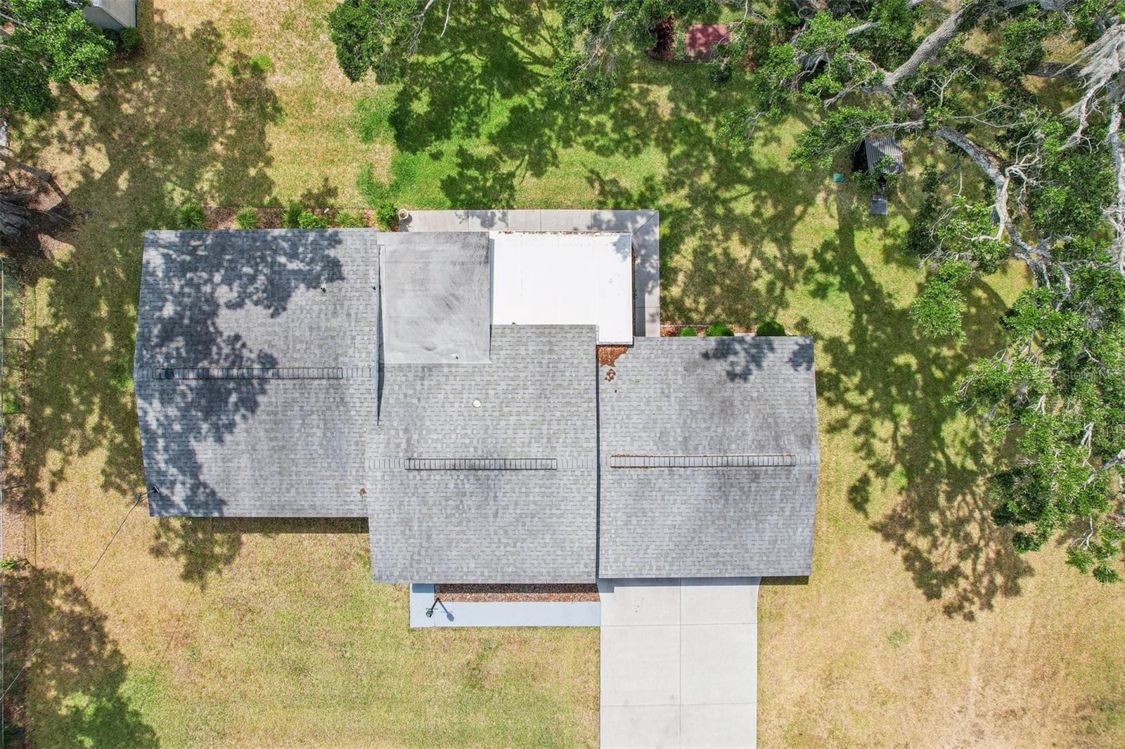 Listing photo id 50 for 403 Westbrook Avenue